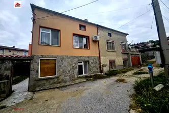 Къща в Пловдив, с. Храбрино