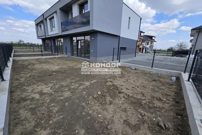 House in Oblast Plovdiv, Pyrvenec