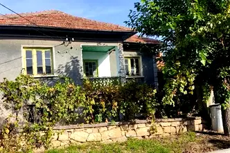 Къща в Русе, с. Ценово