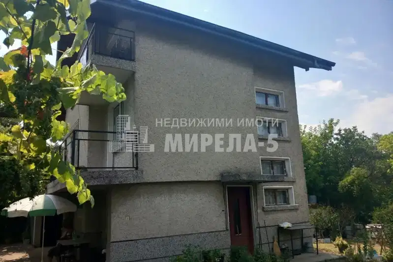 House in Oblast Ruse, Chervena Voda