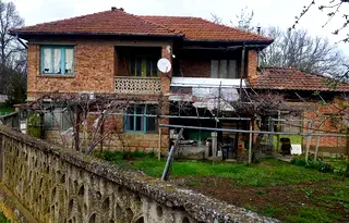 Къща в Русе, с. Кацелово
