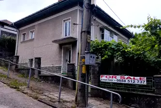 Къща в Силистра, Тутракан
