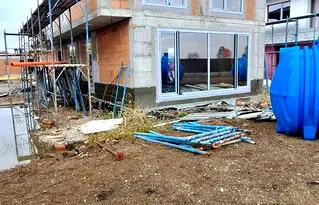 Къща в София, Божурище