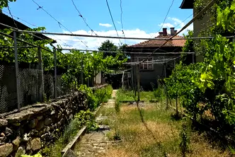 Къща в София, Костенец