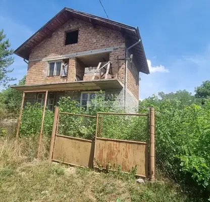 Снимка 2 — Къща в София, с. Беренде