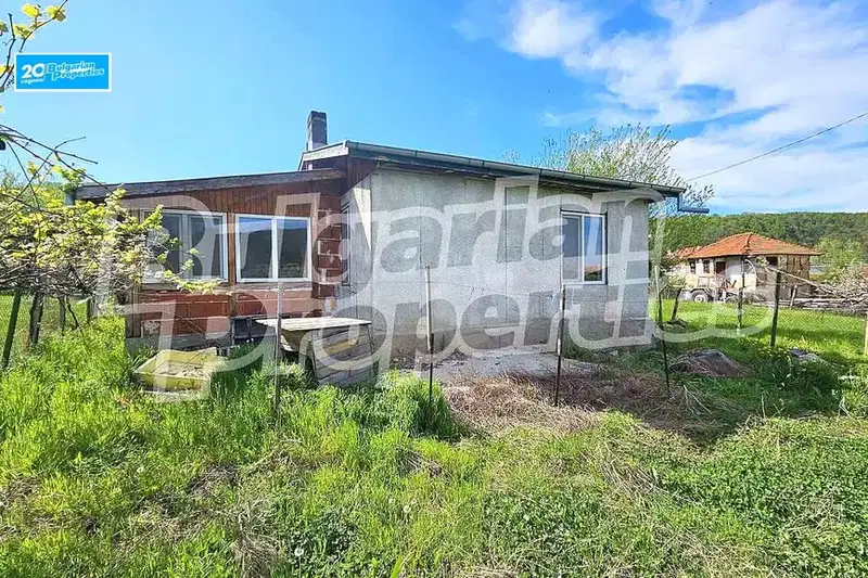 House in област София, Raduil