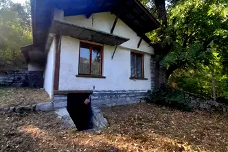 Къща в София, с. Заселе