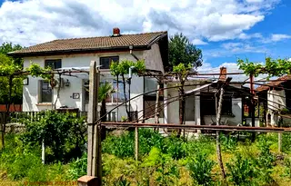 Къща в Стара Загора, с. Черна гора