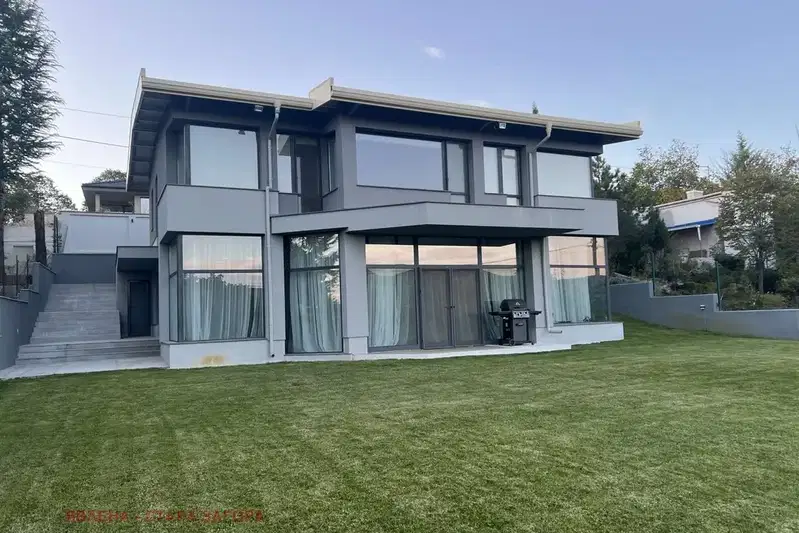 House in Stara Zagora, Pryaporec