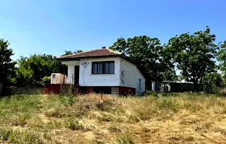 Къща във Варна, с. Баново