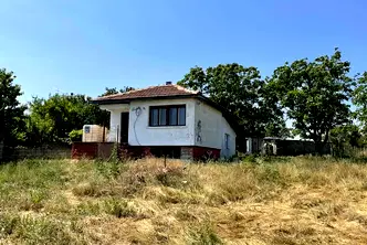 Къща във Варна, с. Баново