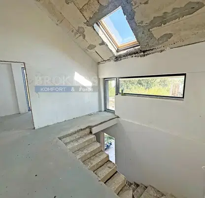 Photo 5 — House in Varna, Priselci