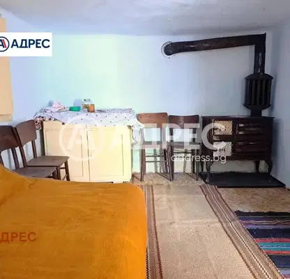 Photo 5 — House in Varna, Vetrino