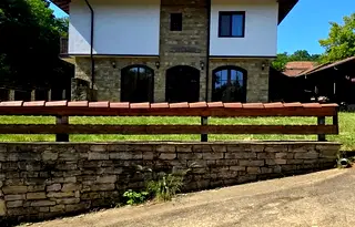 Къща във Велико Търново, Елена