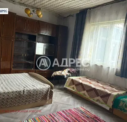 Снимка 5 — Къща с 210 кв.м в Горна Оряховица близо до гарата