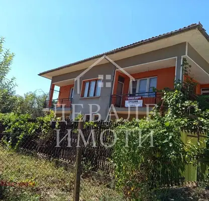 Photo 2 — House in Oblast Veliko Tyrnovo, Strajica