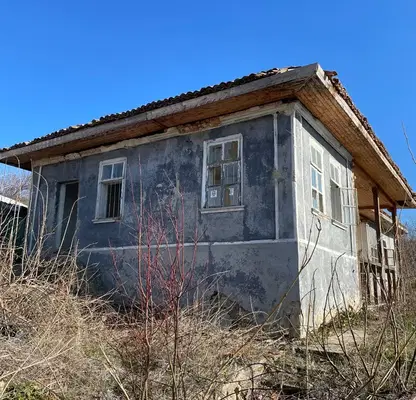 Снимка 3 — Къща във Велико Търново, с. Горски долен Тръмбеш
