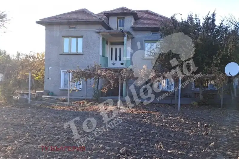 House in Oblast Veliko Tyrnovo, Karaisen