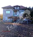 Къща във Велико Търново, с. Караисен