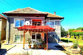 Къща във Велико Търново, с. Караисен