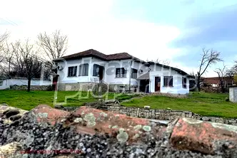 Къща във Велико Търново, с. Каранци