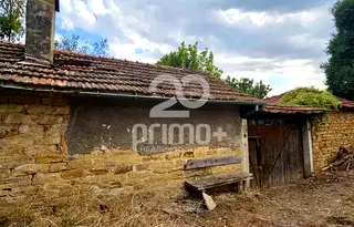 Къща във Велико Търново, с. Стефан Стамболово