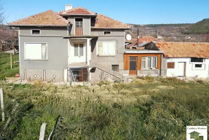 House in Oblast Veliko Tyrnovo, с. Вишов