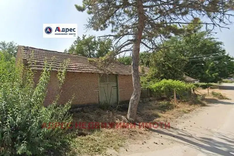 House in Oblast Veliko Tyrnovo, Vyrzulica