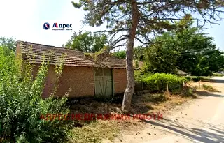 Къща във Велико Търново, с. Вързулица