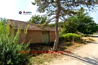 Къща във Велико Търново, с. Вързулица