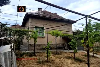 Къща във Враца, с. Ботуня