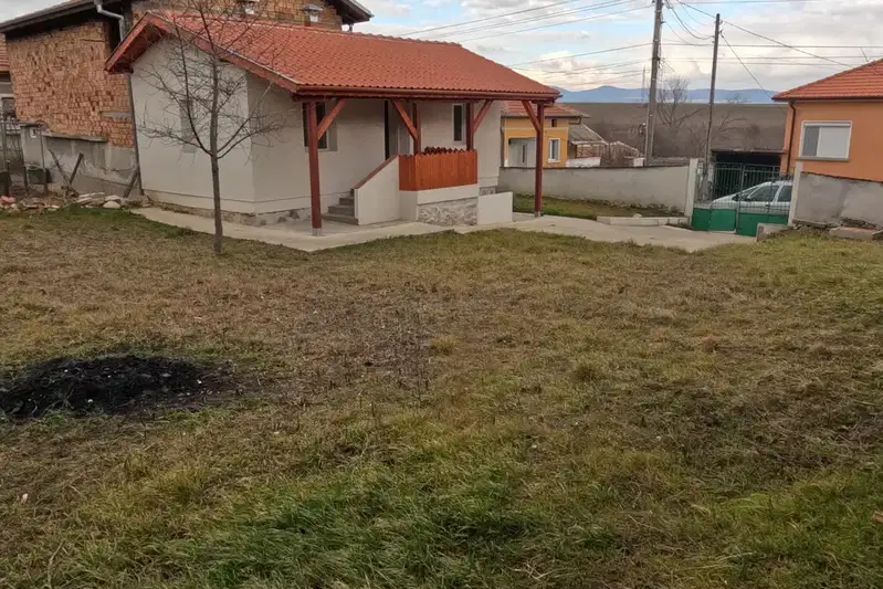 Къща във Враца, с. Руска Бела