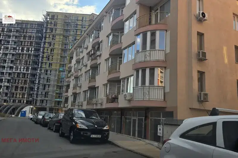 Магазин в Бургас, Меден рудник - зона А