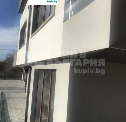 Снимка 5 — Магазин във Варна, Възраждане 1