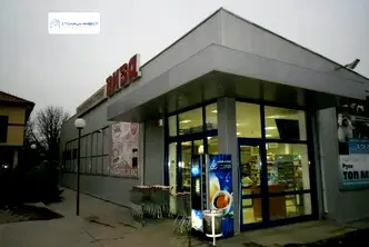 Магазин в Русе, Сливо поле
