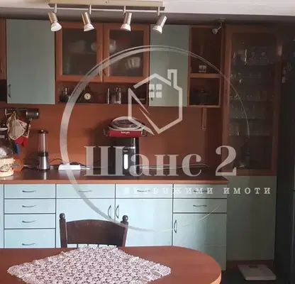 Снимка 2 — Многостаен апартамент в Добрич, Червената пръст