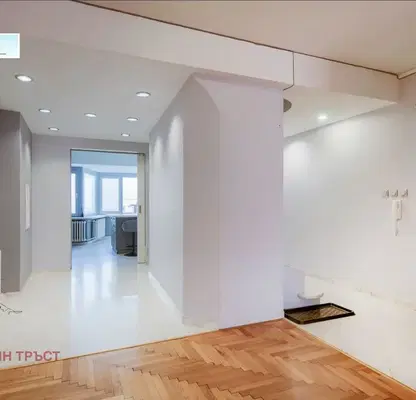 Photo 5 — 5-bedroom apartment in Sofiya, Lozenec