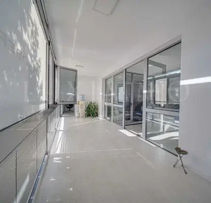 Photo 5 — Office in Студентски