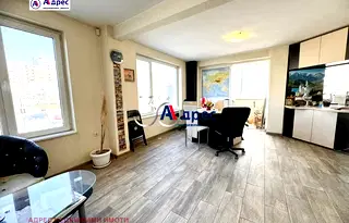 Офис във Велико Търново, Колю Фичето