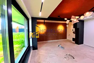 Офис в София, Красно село