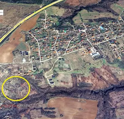 Photo 2 — Plot in Zvezdica