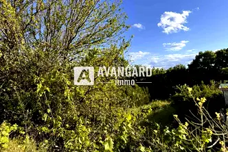 Парцел във Варна, м-т Боровец - юг