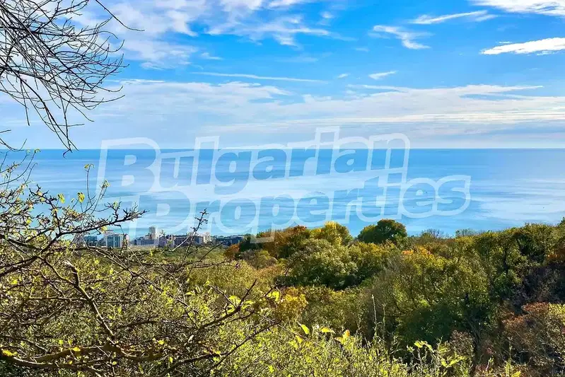 Парцел във Варна, м-т Перчемлията