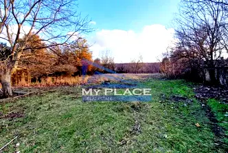 Парцел в Шумен, Макак