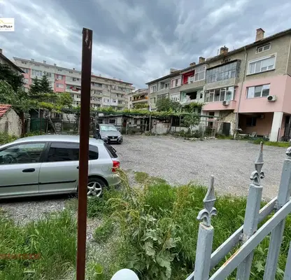 Снимка 4 — Парцел в Шумен, Пазара