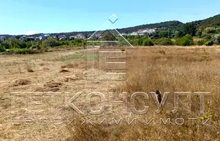 Парцел във Варна, Виница