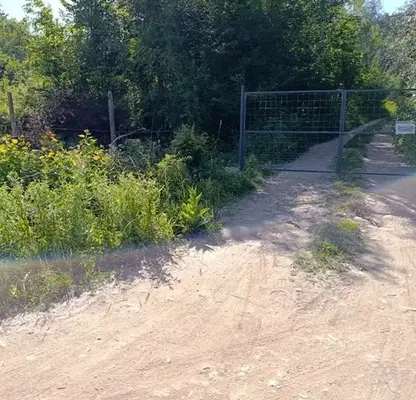 Снимка 4 — Парцел в Ловеч, Троян