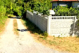 Парцел в София, Божурище