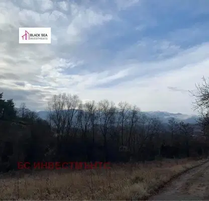 Photo 3 — Plot in област София, Gucal