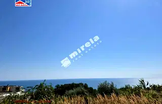 Парцел във Варна, Бяла